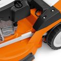 Rasaerba Stihl RM 650 VS a trazione con freno-frizione-lama