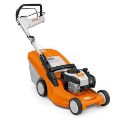 Rasaerba Stihl RM 448 PC a trazione motore a benzina a 4 tempi